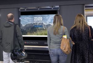 Bild: © TVB Wilder Kaiser: Imagefilm Wilder Kaiser in einer U-Bahn Station in Köln